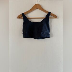 Lululemon Energy Bra - size 6